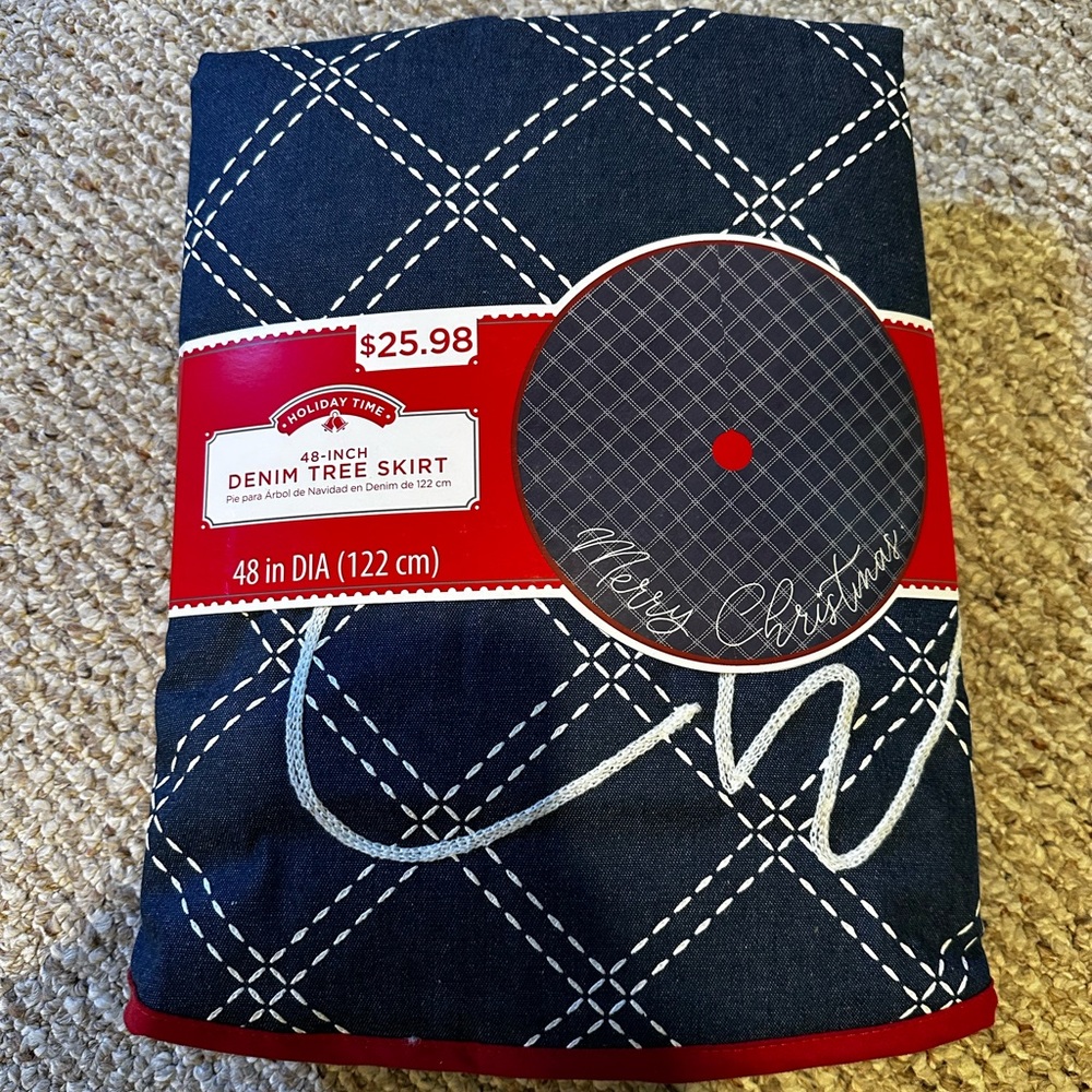 Denim tree skirt 48 inch